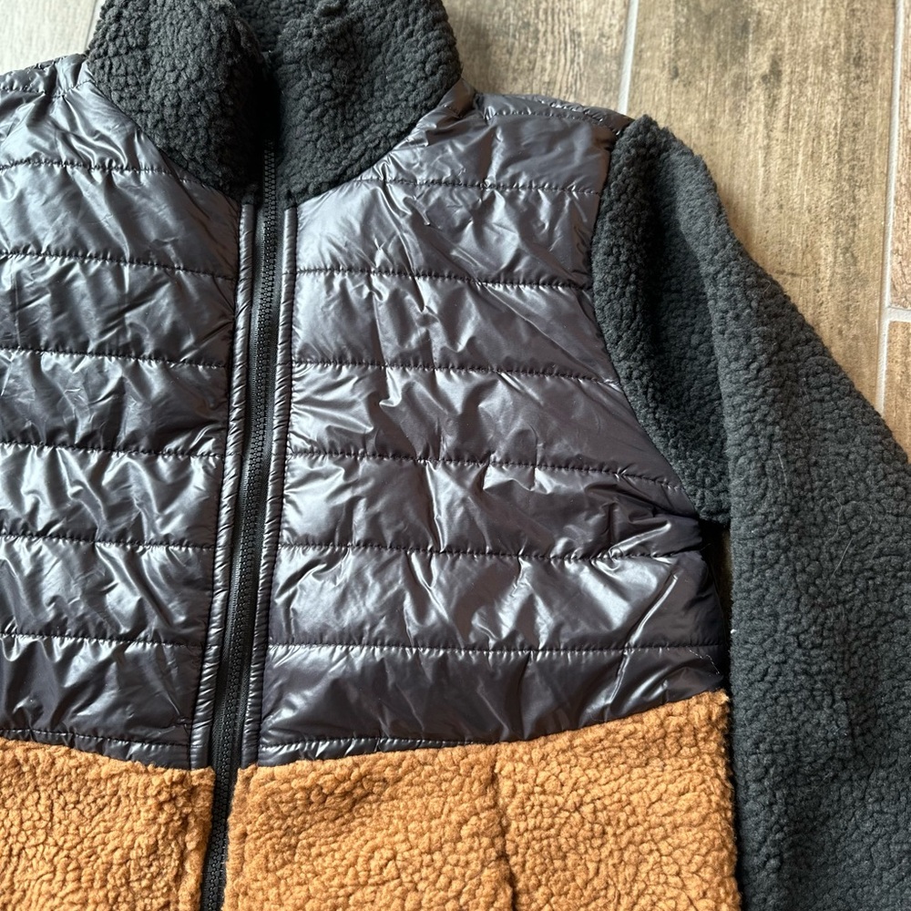 Womens Shell Jacket - Picture 5 of 5